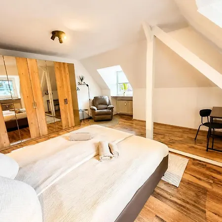 Livento Homes - Naehe Messe & Duesseldorf * Meerbusch