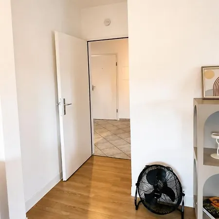 Apartment Livento Homes - Naehe Messe & Duesseldorf